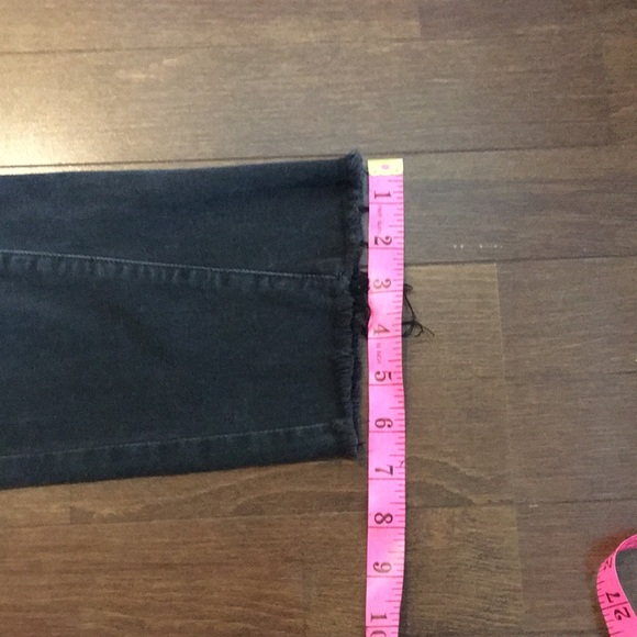 Paige Cropped Julia Jeans - Picture 12 of 12